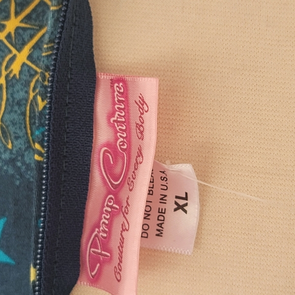 NEW Pinup Couture Pinup Girl Clothing Heidi Dress in Astrology Print - Picture 8 of 11